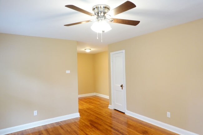 Building Photo - 8406 Greenwood Ave Rental