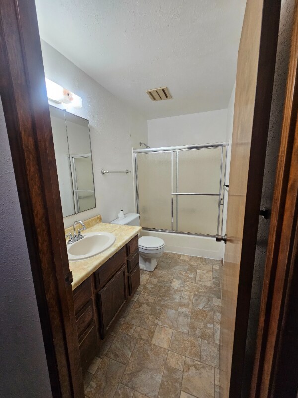 Photo - 203 W Larch St Unidad 1