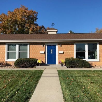 Building Photo - 112 E Dean Ave Unit 1