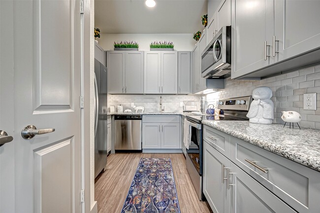 Photo - 6955 Turtlewood Dr Unit 515
