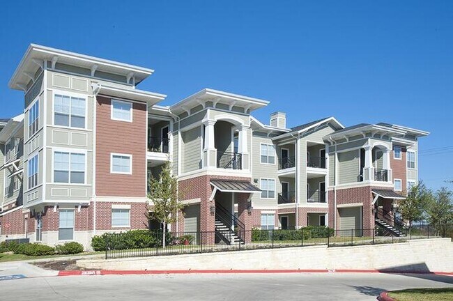 Photo - 3010 W Loop 1604 N Unit b1