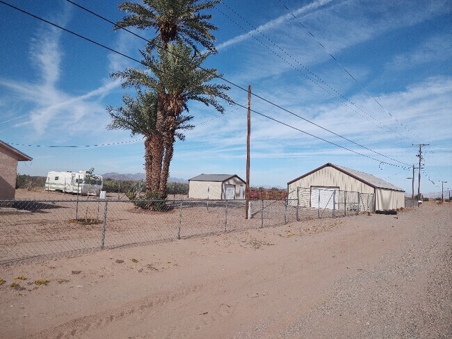 Photo - 20041 S Neighbours Blvd