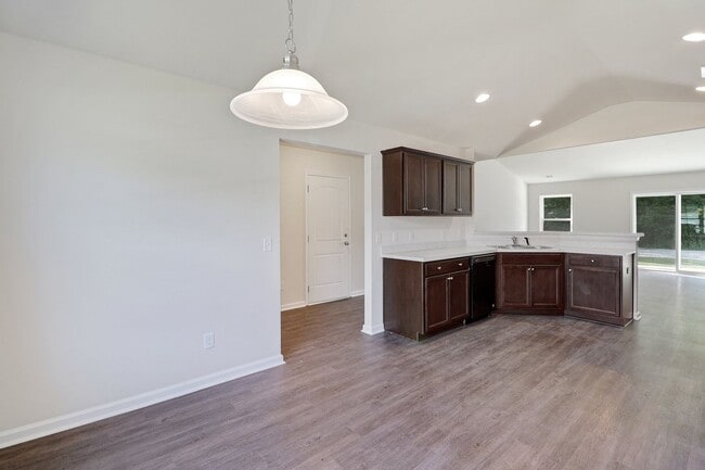 Photo - Hartford - Statesboro 3 Bed 2 Bath