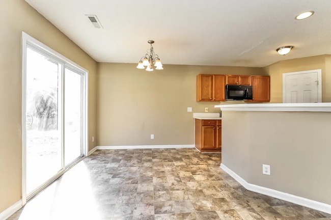 Photo - 4819 Chapel Ridge Dr