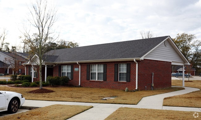 Photo - Pecan Cove Apartments