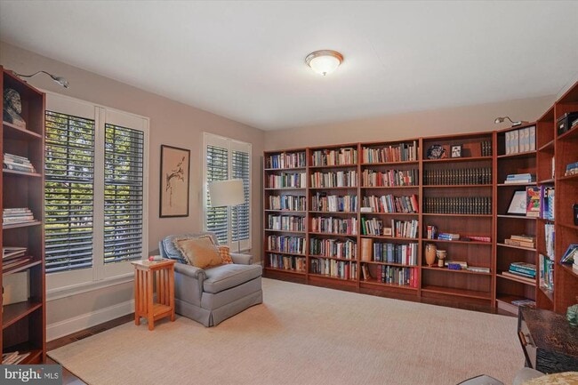Photo - 307 Rhineforte Dr