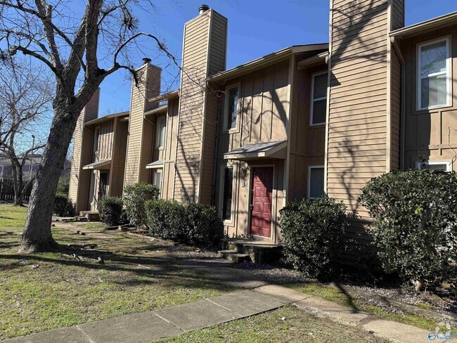 Building Photo - 9007 Mahogany Row SE Rental