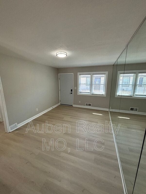 Photo - 3143 Puckett Rd Unit 740