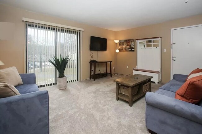 Photo - 56 Village Brook Ln Unit 7