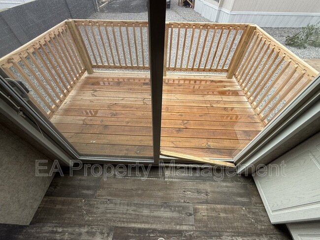 Photo - 7608 Leanne St NE