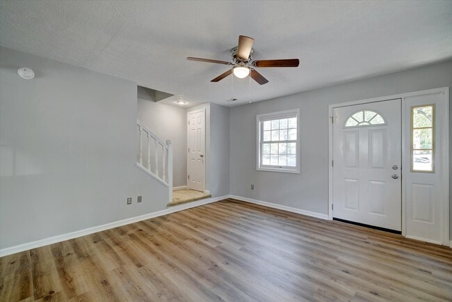 Photo - 740 E Sherwood Hills Dr