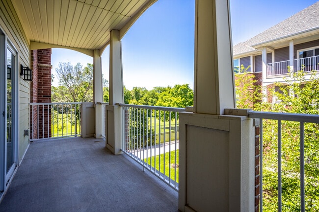 2BR, 2BA - 1,440 SF