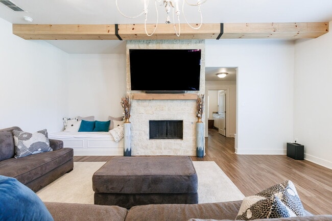 Photo - Luxury 4-Bedroom, 3-Bathroom Home in Kelsey Park – South Lubbock
