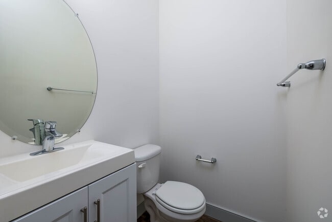 2BR, 1.5BA- 1,129SF - Half Bathroom