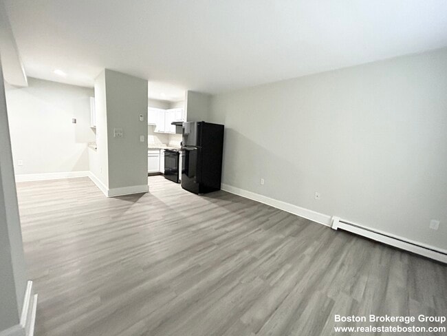 Photo - 15 Ruggles St Unit 2