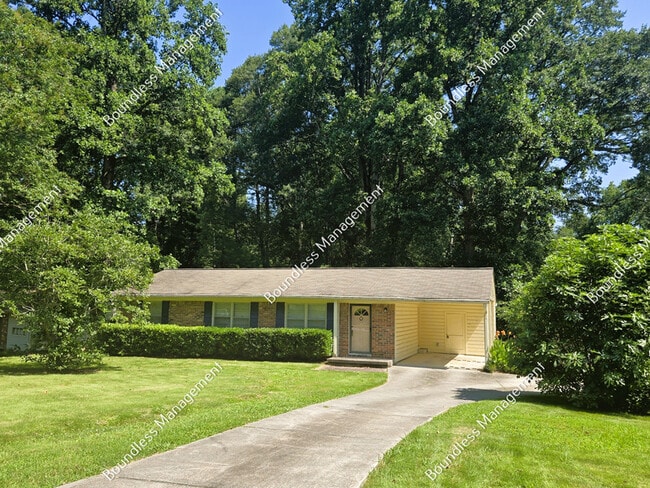 Photo - 2572 Woodgreen Dr House