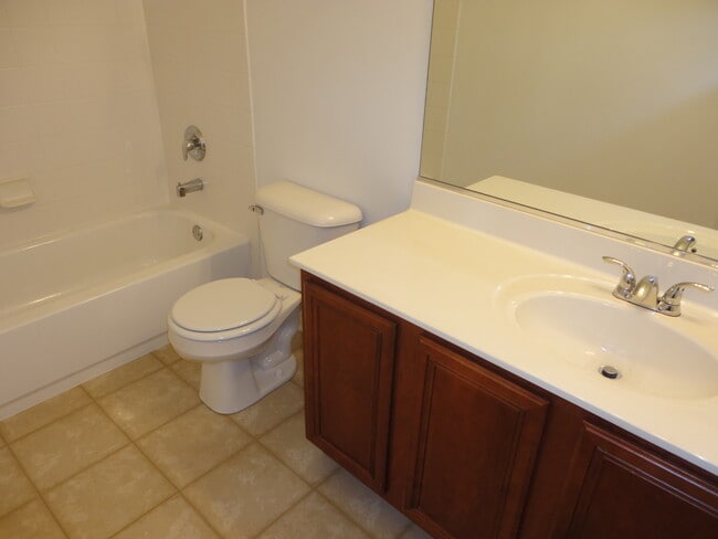 Photo - 1825 Bluestem Cir