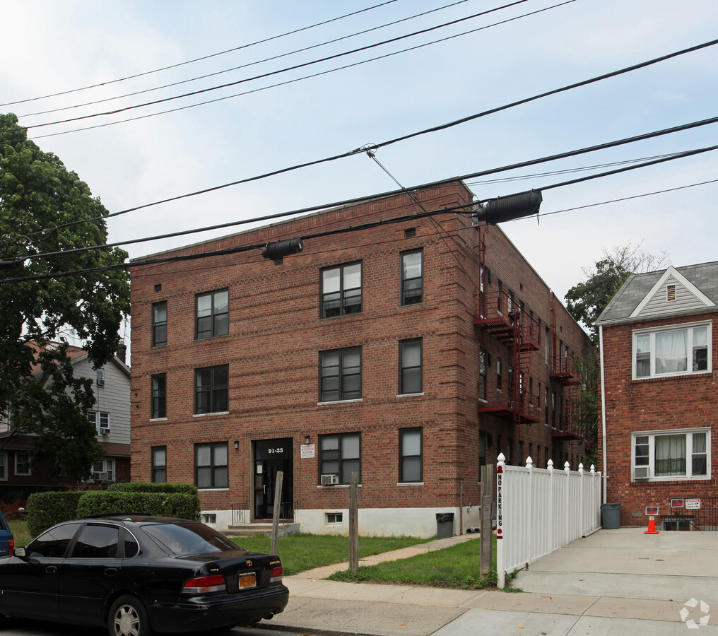 91-35 195th Street - 91-35 195th Street Apartments