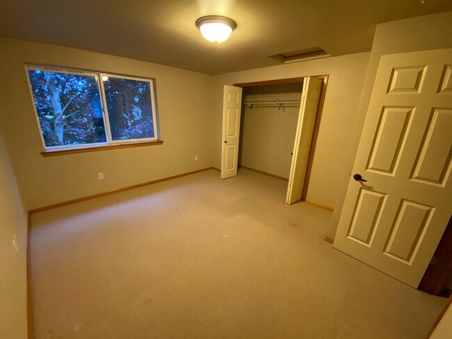Photo - Appealing 3 bed / 1.5 bath townhouse in Greenwood/N Seattle