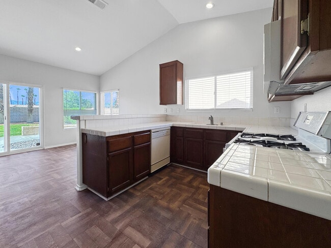 Photo - 78720 W Harland Dr
