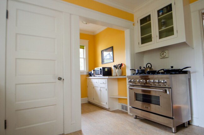 Photo - 1848 SE 40th Ave