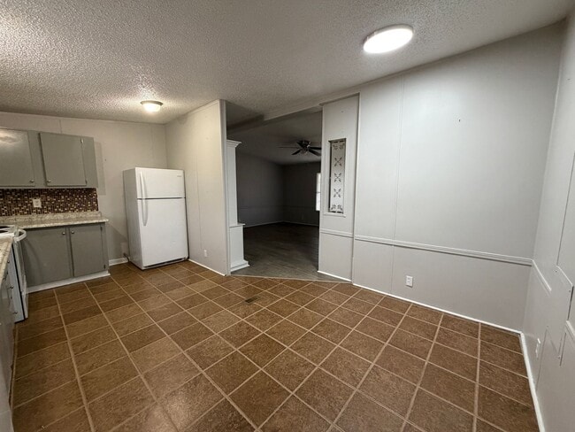 Photo - 6437 Spring Place Rd SE