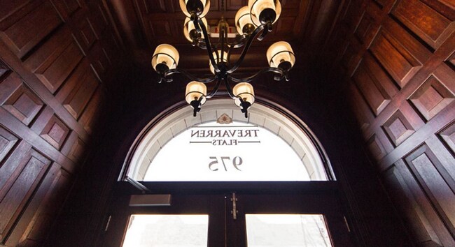 Photo - Trevarren Flats Unit 975 303