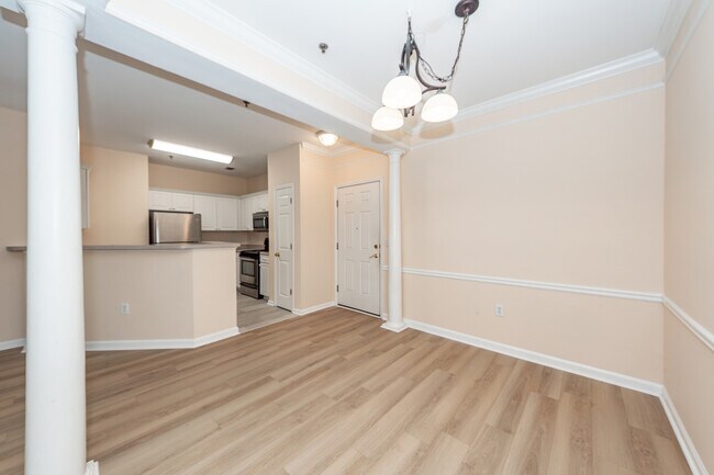 Photo - 1516 Telfair Way