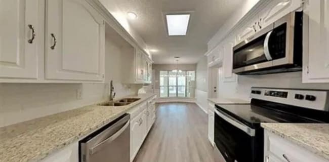 Photo - 401 Lake Louise Ct