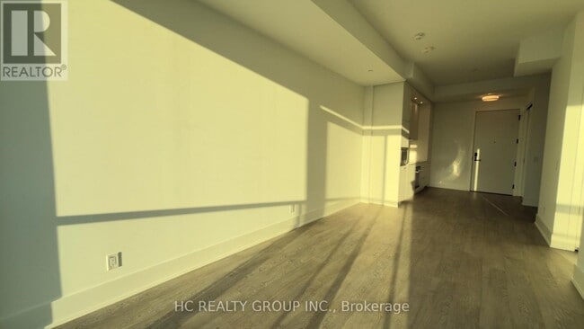 Photo - 115 Denison Ave Unité 708