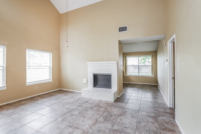 Photo - 6042 Beaconridge Dr