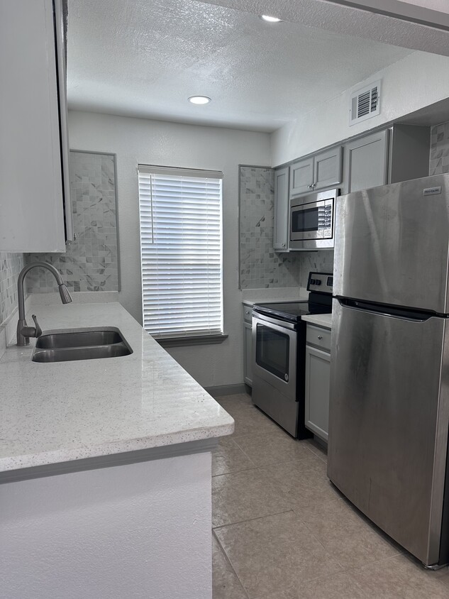 Photo - 4620 San Jacinto St (Dallas, TX)
