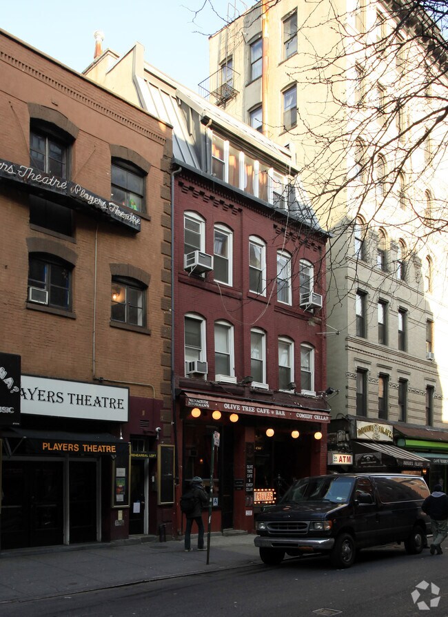 117 Macdougal St