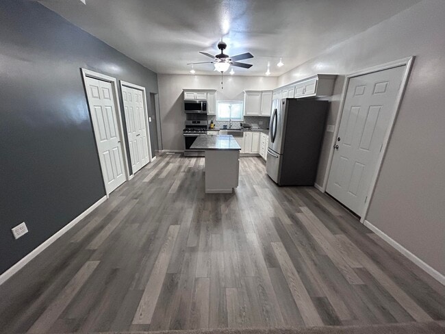 Photo - 2757 Dekalb St