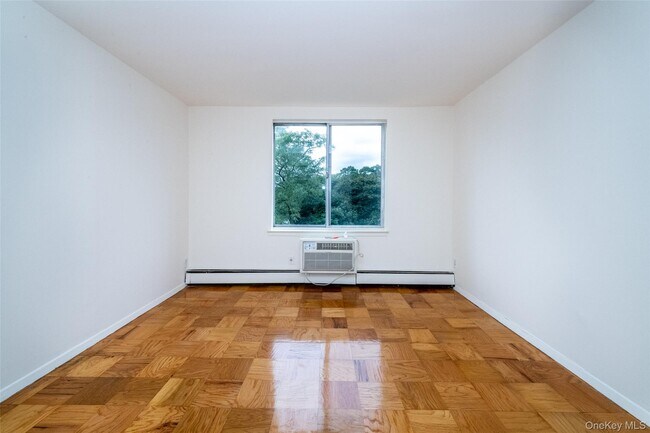 Photo - 125 Lake St Unit 11-A South