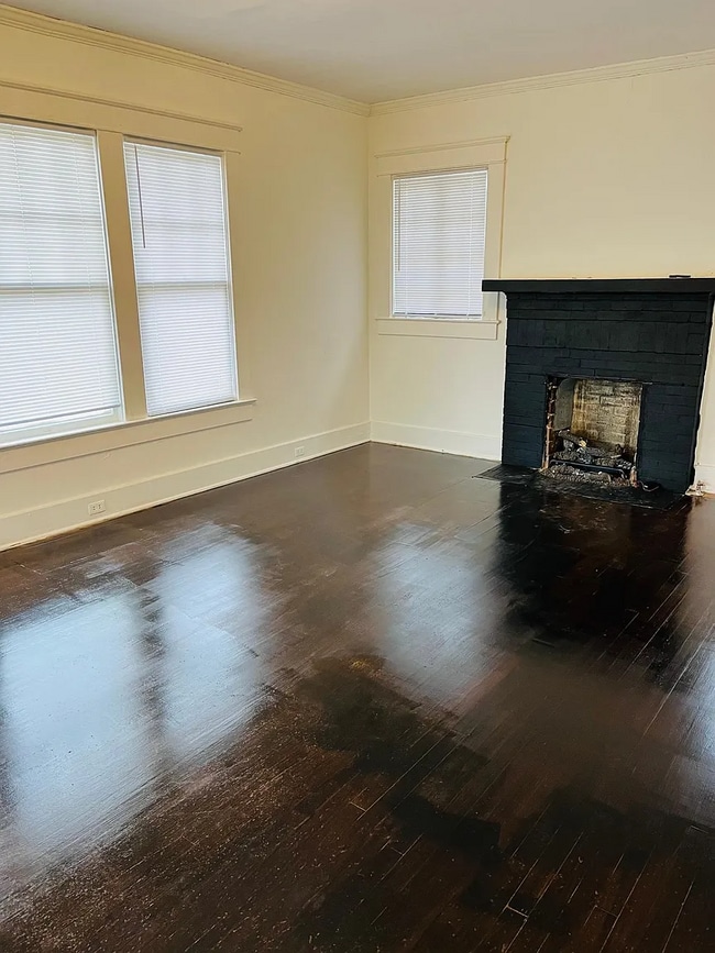 Photo - 2307 22nd St