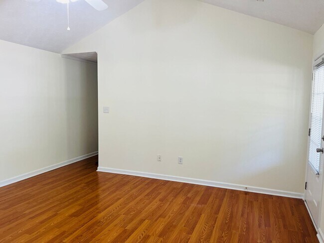 Photo - Welcome home! Great location! 3bed, 2 bath in Sharpsburg! Must see!