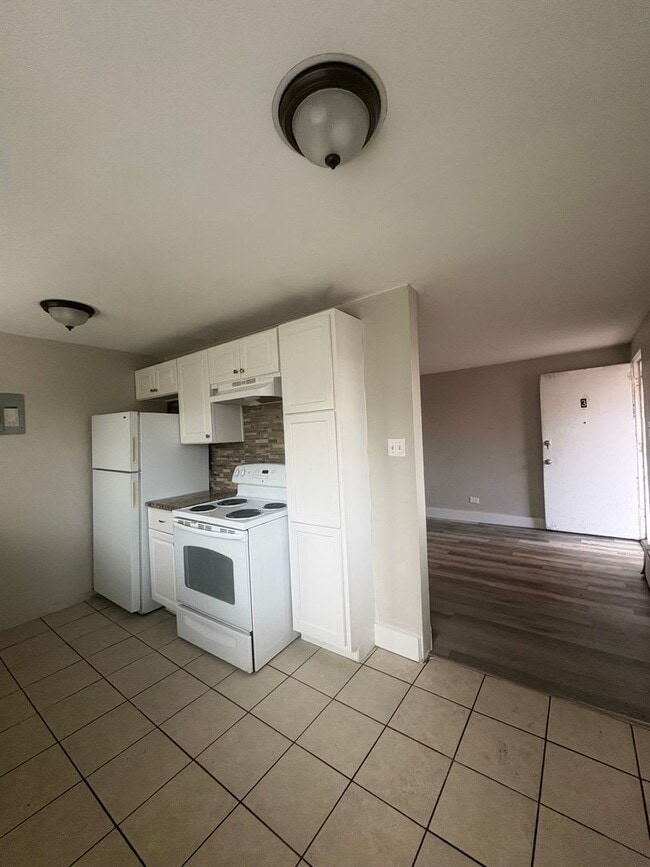 Building Photo - 1475 Macon St Unit 03