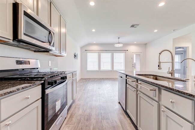 Photo - 3903 Beltingham Bend Wy