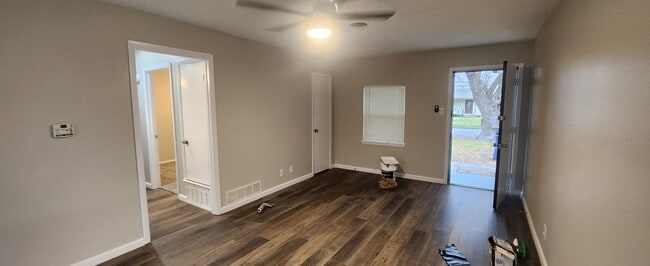 Photo - 1227 Westmoreland Dr