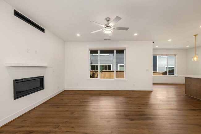 Photo - Newer Construction in Avenwood | 5BR Home Near Sammamish Commons