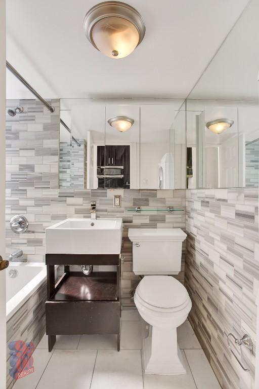 Photo - 53 Leroy St Unidad 5B