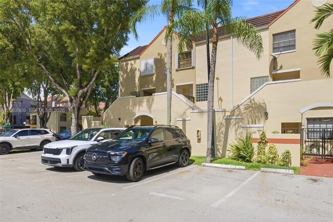 Photo - 8855 SW 131st Ct Unit 202