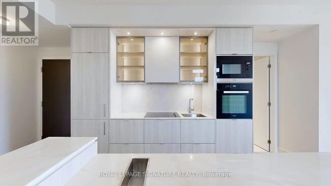 Photo - 11 Yorkville Ave Unit 3602