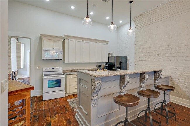 Photo - 1419 Washington St Unit A