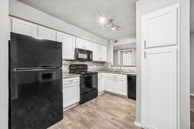 Photo - The View at Lake Highlands