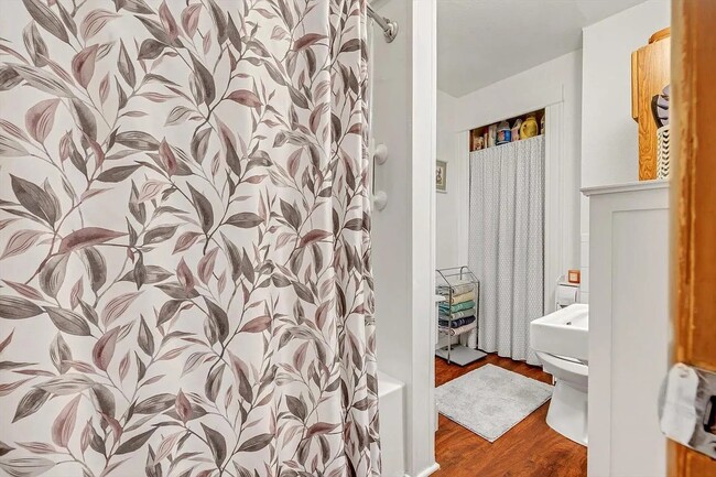 Bathroom - 307 Pleasant St Unit Upper