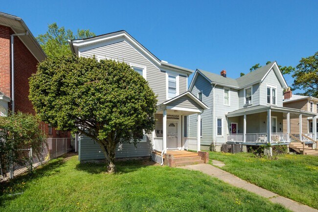 Photo - 2902 Barton Ave Unit Apt 1