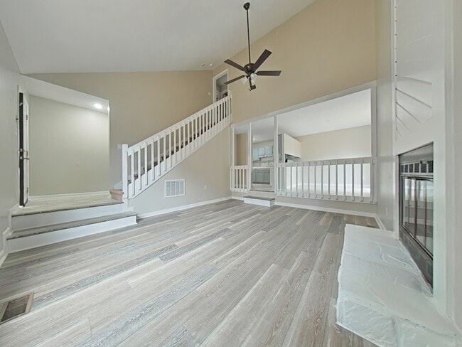 Photo - 6449 Kelmscot Ct