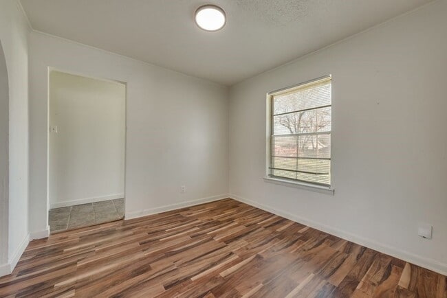 Photo - 7704 Woodspan Dr